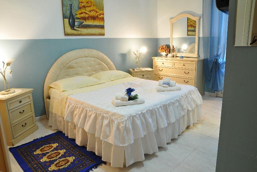 Bed and Breakfast Oasi Del Relax Civitavecchia Habitación foto